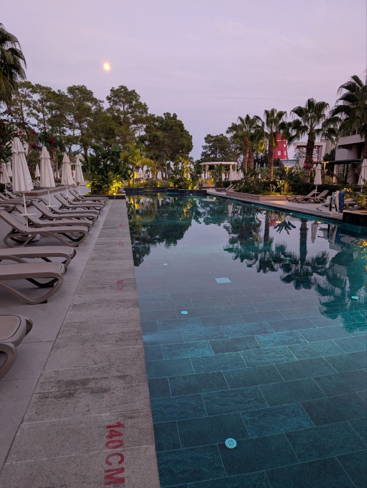 Picture 3 - Evening swimming pool